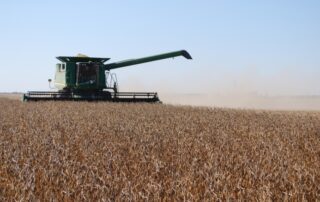 30-agronomics-how-to-expedite-soybean-harvest-operations_0